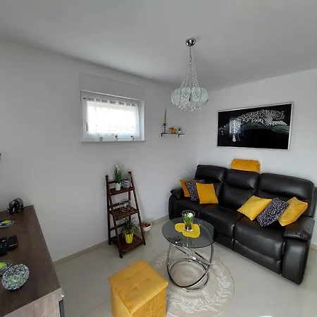 Madlen Apartman