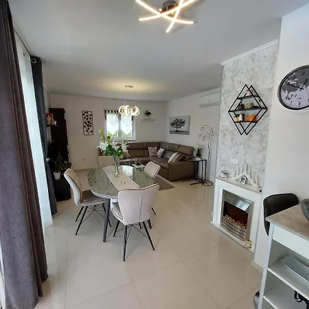 Apartment Madlen Opatija